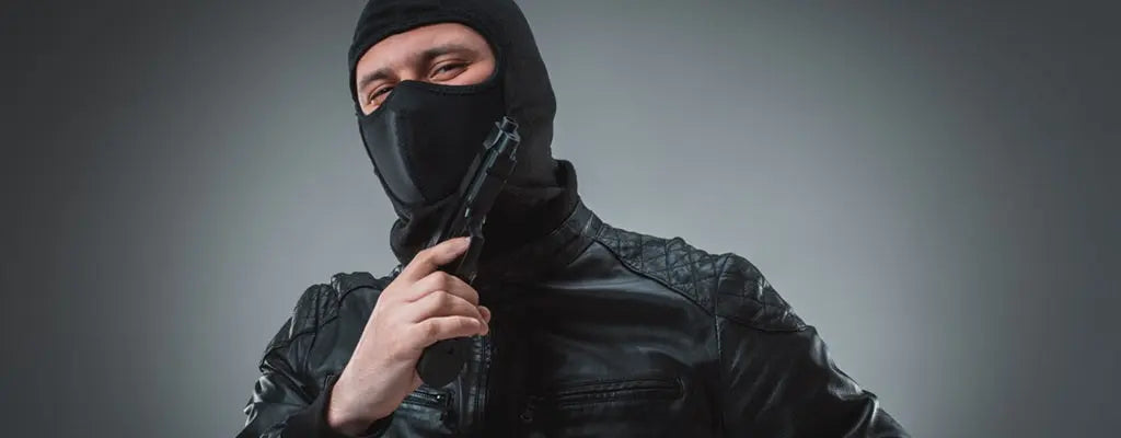 Cagoule-Homme-Comment-bien-la-choisir www.espacecagoules.com