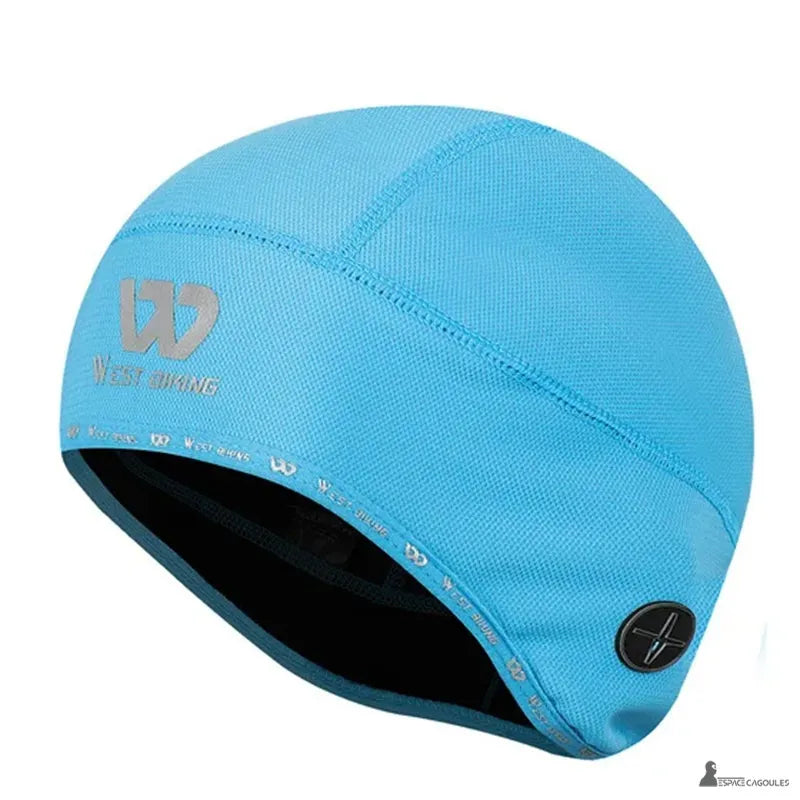 Bonnet sous casque vélo hiver bleu clair en polaire coupe-vent avec bandes réfléchissantes, vue produit - Espace Cagoules