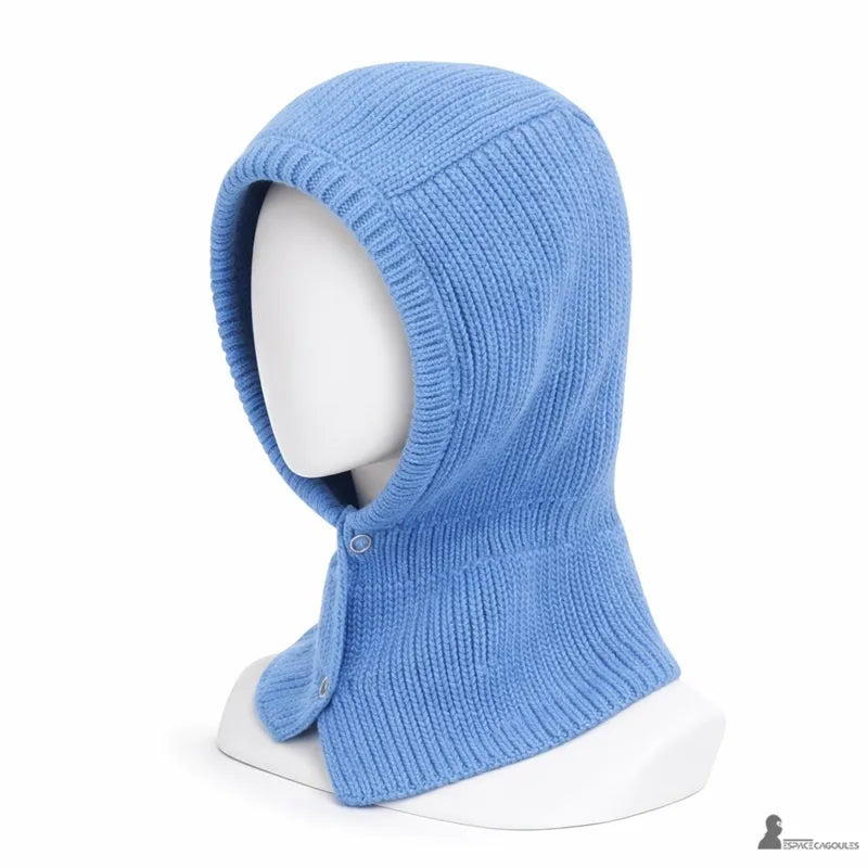 Passamontagna anni '90 blu in maglia a coste su manichino vista di profilo con colletto coprente dallo stile rétro - Spazio Cagoule