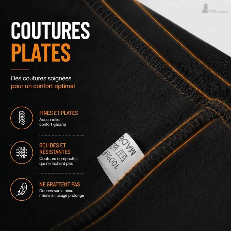 Gros plan sur les coutures plates et fines de la cagoule anti-buée polaire noire, détail montrant l'absence de relief pour le confort sur la peau - Espace Cagoules