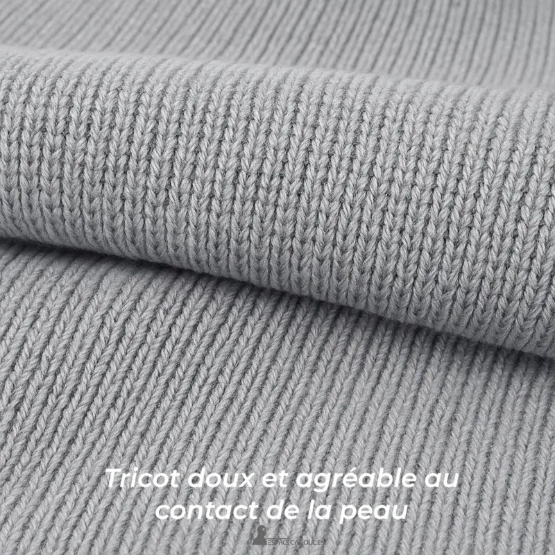 Open-mouth balaclava close-up grey knit fabric, highlighting softness and thermal comfort in contact with the skin