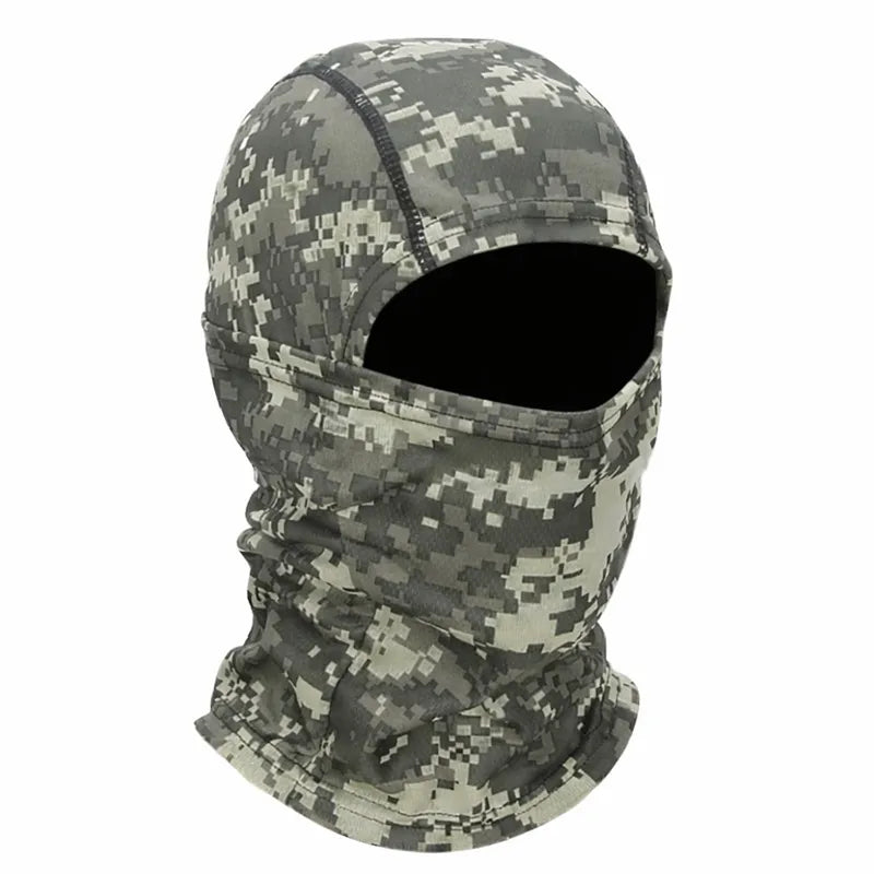 Kamouflage militärhuva i lätt polyester, formad med 1 justerbar öppning, framsidan på neutral bakgrund som visar grå digital kamouflage – Huva Utrymme