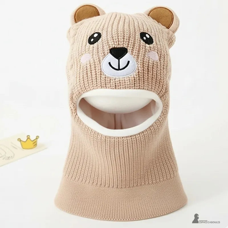 Passamontagna per bambini di 5 anni, passamontagna a maglia beige con orecchie a contrasto e fodera interna bianca, fotografata in studio – Espace Cagoules