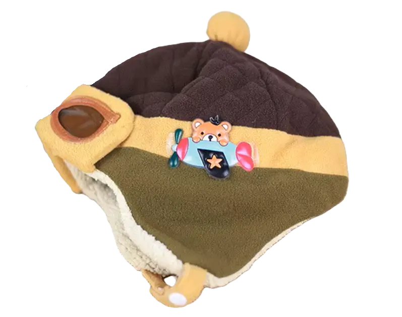 Aviator children's hat in brown and beige fleece with aviator glasses, placed on a black background.