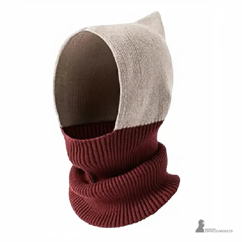 Cagoule femme chic beige et bordeaux en tricot, protection mode et chaleur contre le froid.