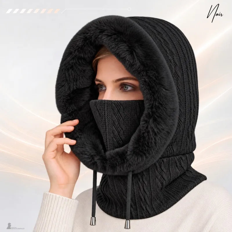 Cagoule femme fourrure noire, masque relevé sur le nez, capuche en tricot torsadé noir bordée de fausse fourrure - Espace Cagoules