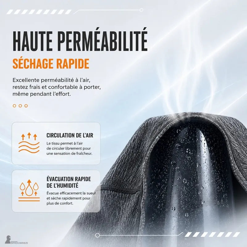 Cagoule moto en soie illustrant la haute perméabilité à l'air et le séchage rapide du tissu - Espace Cagoules