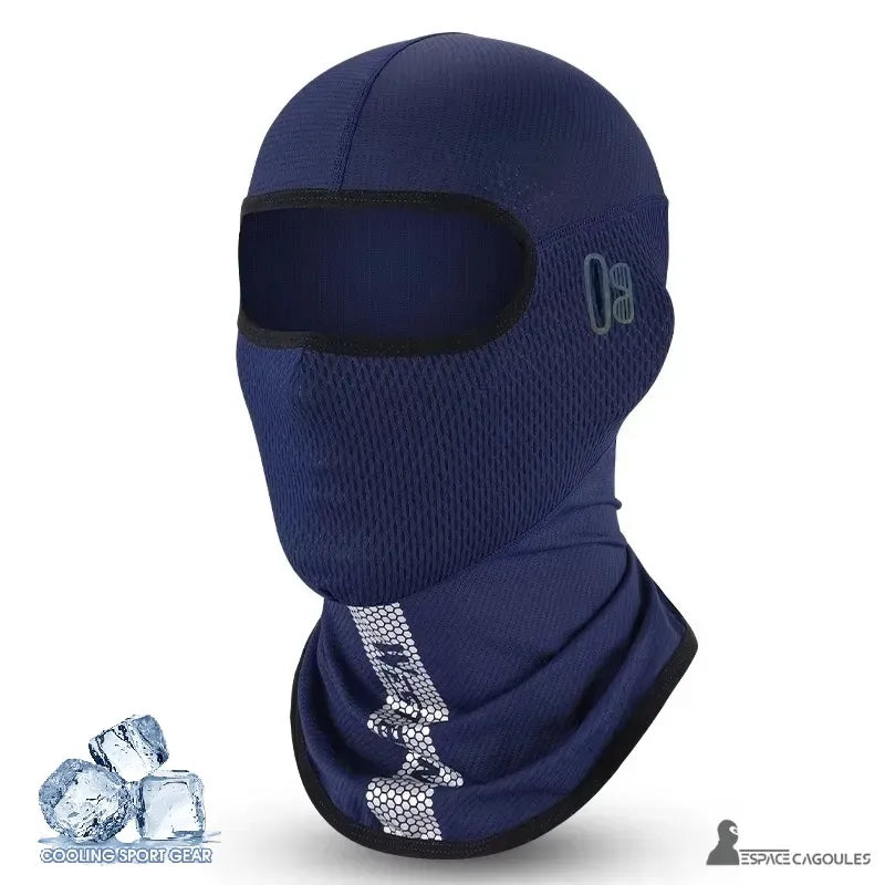 BlÄ Silkair sommar motorcykel balaclava i andningsbart tyg, studio produktvy med Cooling Sport Gear-logotyp och isbitar som illustrerar frÀschör