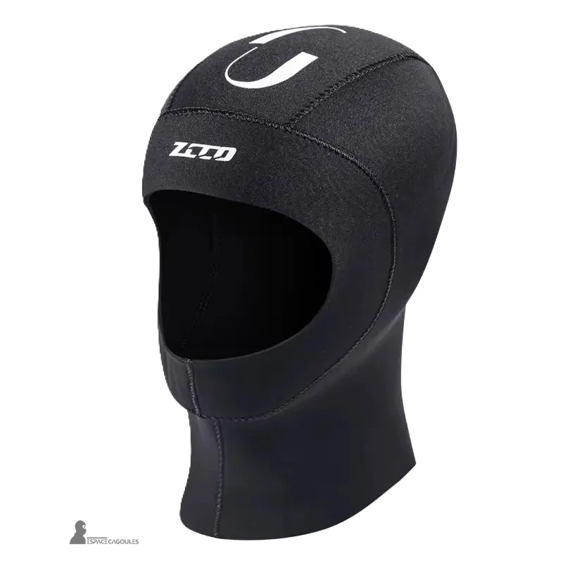 Cagoule néoprÚne thermique 5 mm noire, vue de profil gauche. Matériau extensible et isolant, parfait pour maintenir la chaleur corporelle et protéger du froid en immersion.