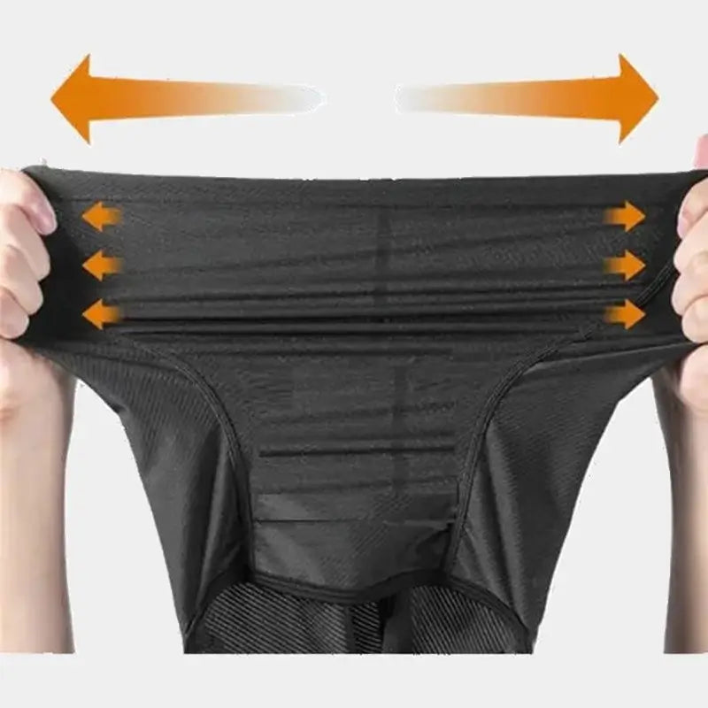 Vue sur la Matière extensible de la cagoule pour cycliste noire, offrant un ajustement parfait et une grande liberté de mouvement."