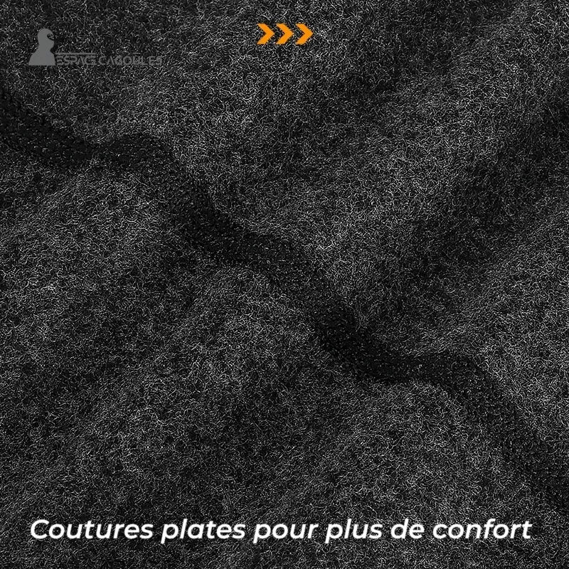 Cagoule vélo hiver avec coutures plates visibles sur polaire noire pour un confort accru sous le casque