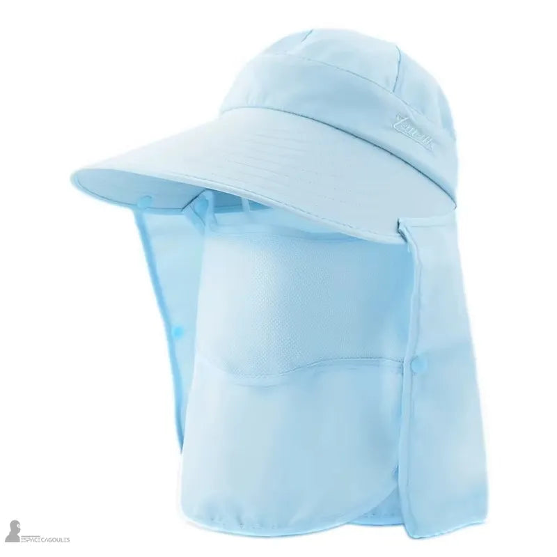 Sky blue model of a safari cap viewed from the side - Cagoules Space