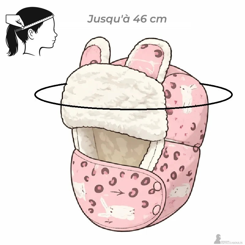 Mesure du tour de tête de 46 cm indiquée sur le visuel de la Chapka fille avec masque - Espace Cagoules