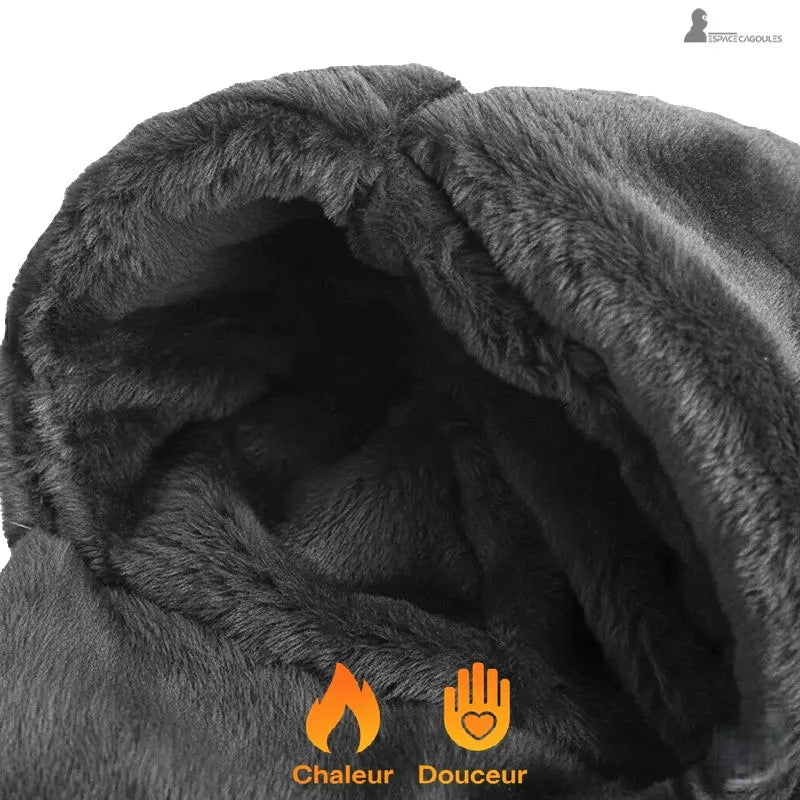 Chapka garçon gros plan sur l’intérieur polaire gris, texture chaleureuse et douce pour un confort optimal en hiver – Espace Cagoules