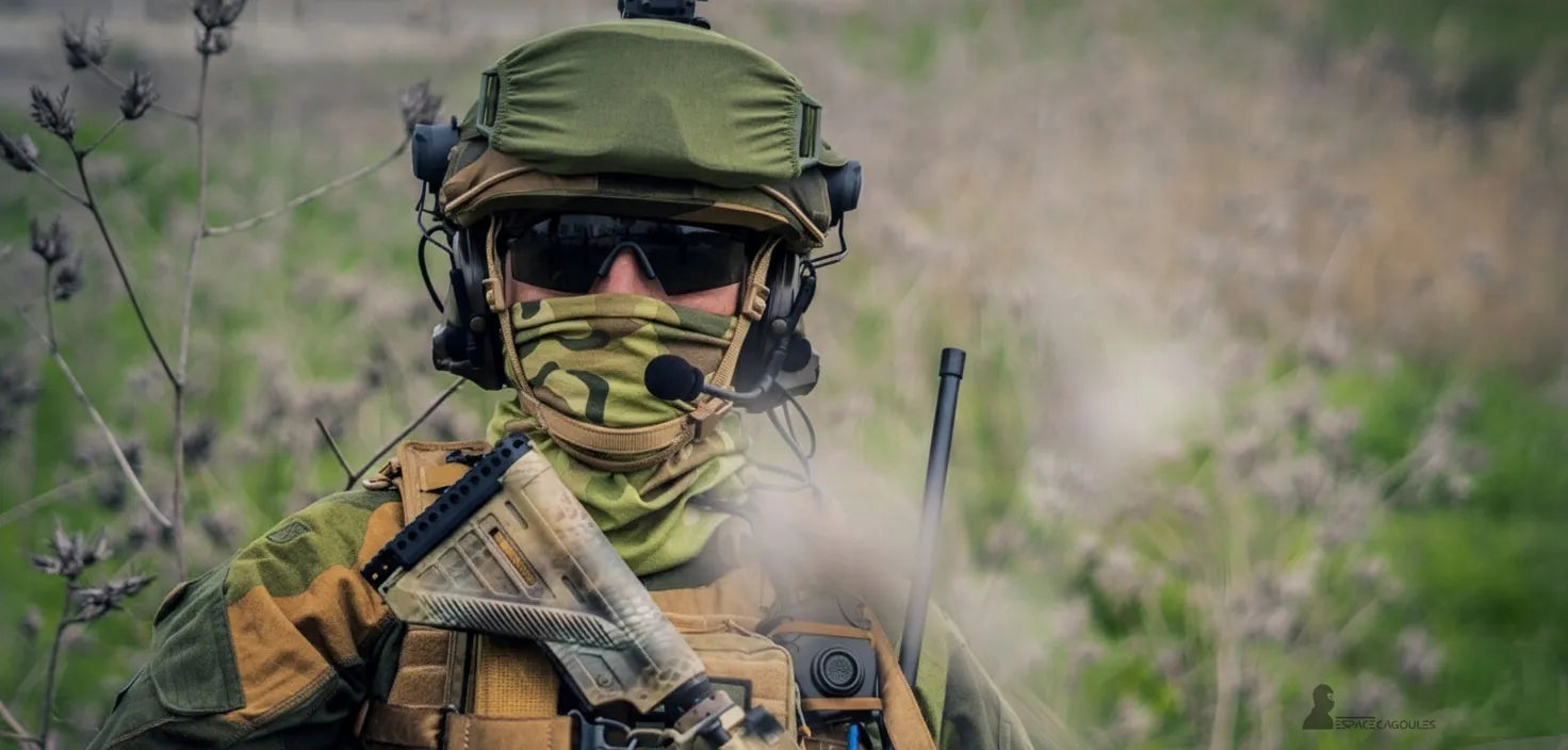 Cagoule camouflage militaire avec casque et lunettes tactiques – Espace Cagoules