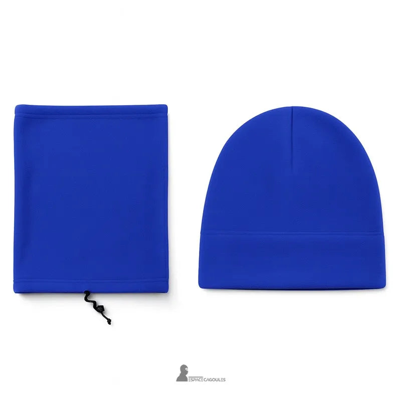 Blaue Sturmhaube Mütze, bestehend aus einem Hut und einem verstellbaren Halsband auf weißem Hintergrund Espace Cagoules