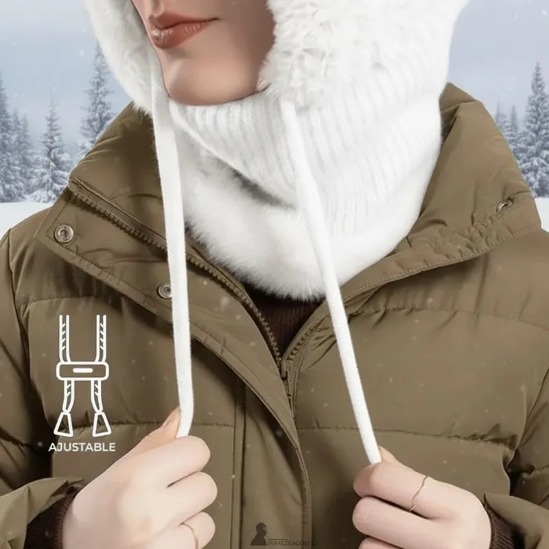 Vit eller grå stickad balaklava med zoom på dragsnören vit balaklava bärs med khakifärgad kappa i snön - Espace Cagoules