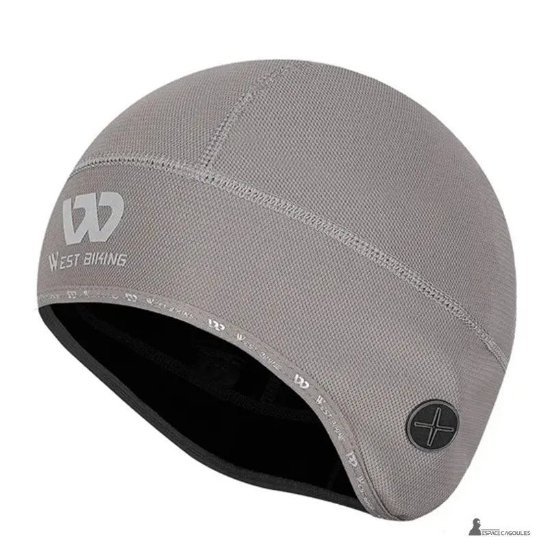 Bonnet sous casque vélo hiver gris en polaire coupe-vent avec passages latéraux, vue produit - Espace Cagoules