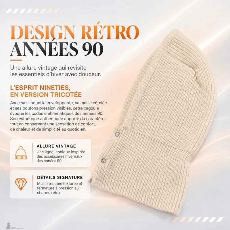 Cagoule année 90 Romy beige posée à plat montrant sa silhouette rétro nineties, sa maille côtelée et ses boutons pression apparents - Espace Cagoules