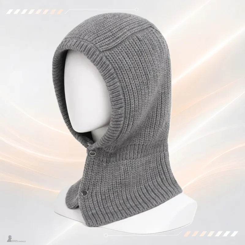Hellgraue Romy 90er-Sturmhaube auf Mannequin, Kapuze aus Rippenstrick und Kragenpanel mit Druckknöpfen - Espace Cagoules