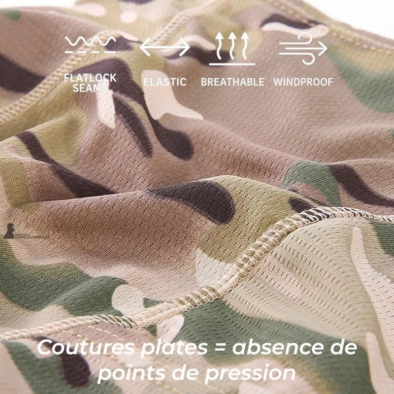 Chapeau cagoule détail des coutures plates sur tissu camouflage montrant la finition sans points de pression en gros plan - Espace Cagoules