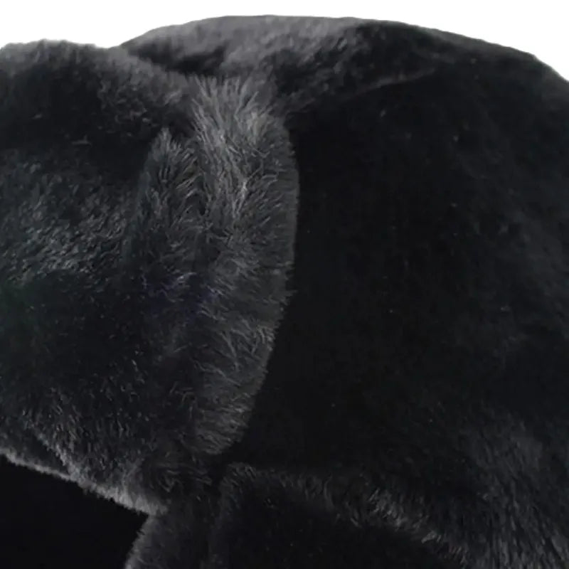 Hood chapka detail of the visor in synthetic black fur, close-up showing the thick texture - Hood Space