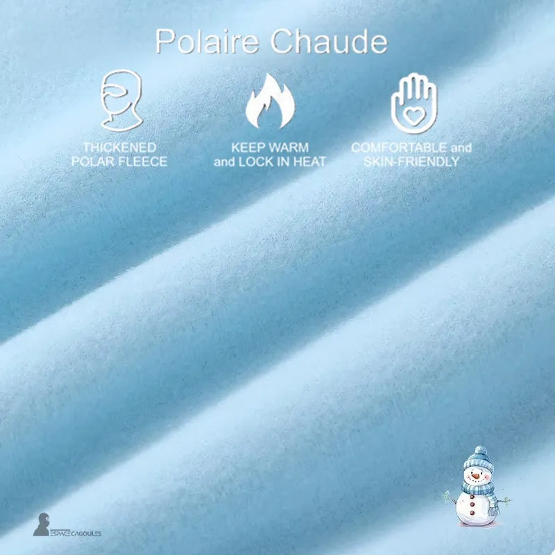 Cagoule de ski enfant SnowKid avec texture de polaire bleue montrant le tissu chaud en gros plan avec pictogrammes chaleur et confort – Espace Cagoules