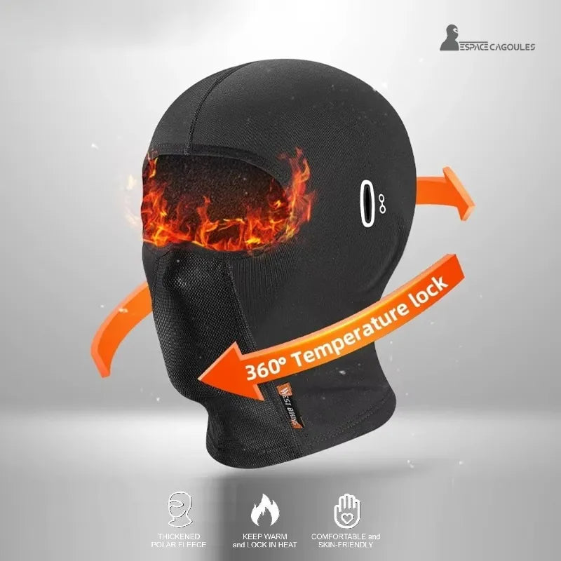 Cagoule hiver vélo thermique avec isolation complète 360 degrés illustrée par un effet de chaleur et flèches oranges