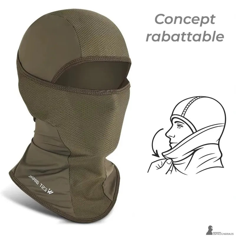 Cagoule moto été homme illustration du concept rabattable permettant d’abaisser la partie couvrant le visage - Espace Cagoules
