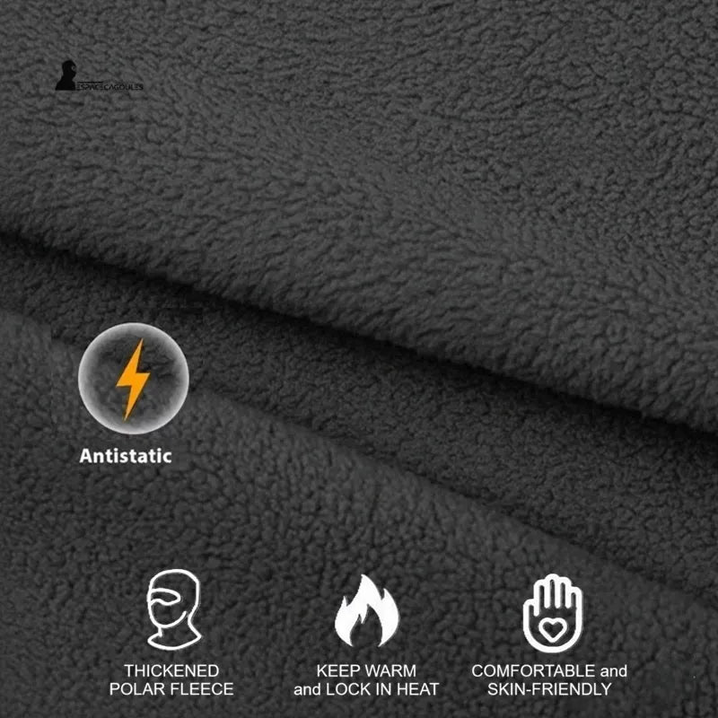 Cagoule polaire homme - gros plan sur la doublure intérieure en polaire épais, texture douce et moelleuse, antistatique et confortable pour la peau, conçu pour conserver la chaleur. Espace Cagoules