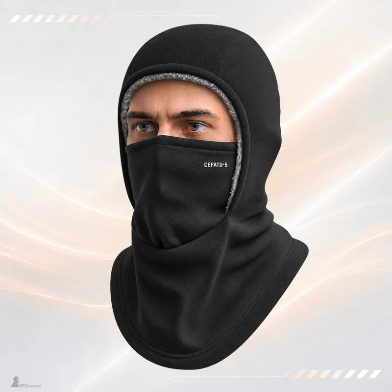 Homme portant une cagoule polaire noire à doublure sherpa grise, masque couvrant le bas du visage - Espace Cagoules
