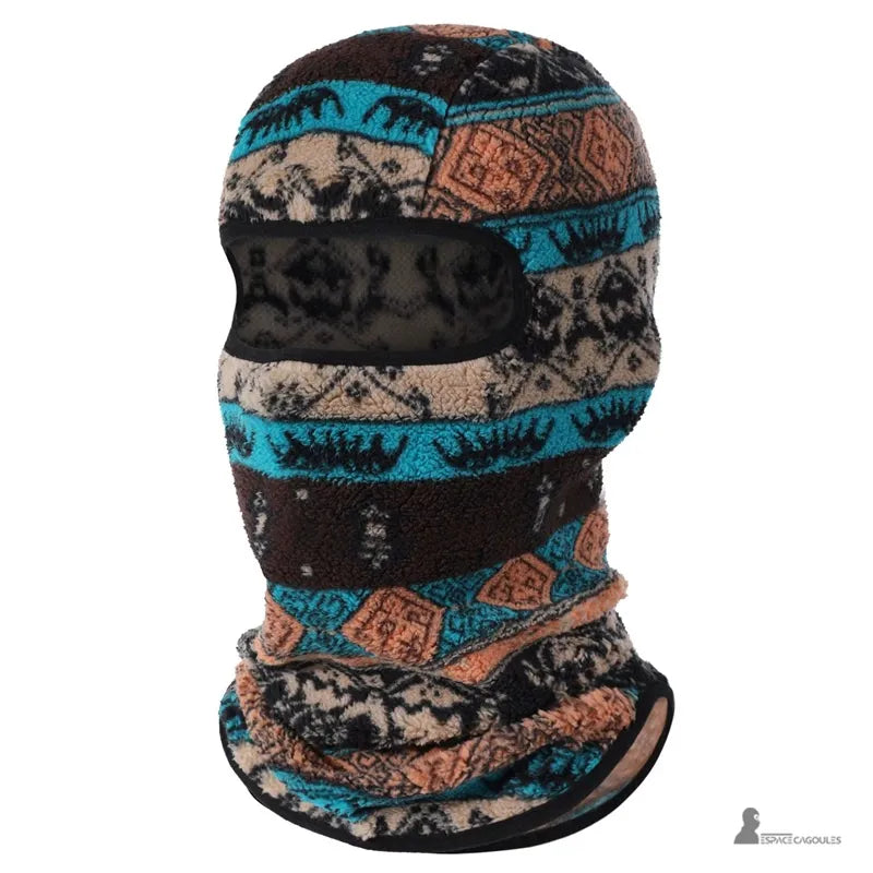 Cagoule pour ski en polaire épaisse à motifs ethniques marron beige et bleu vue de face ouverture ovale pour les yeux couvrant tête cou et menton - Espace Cagoules