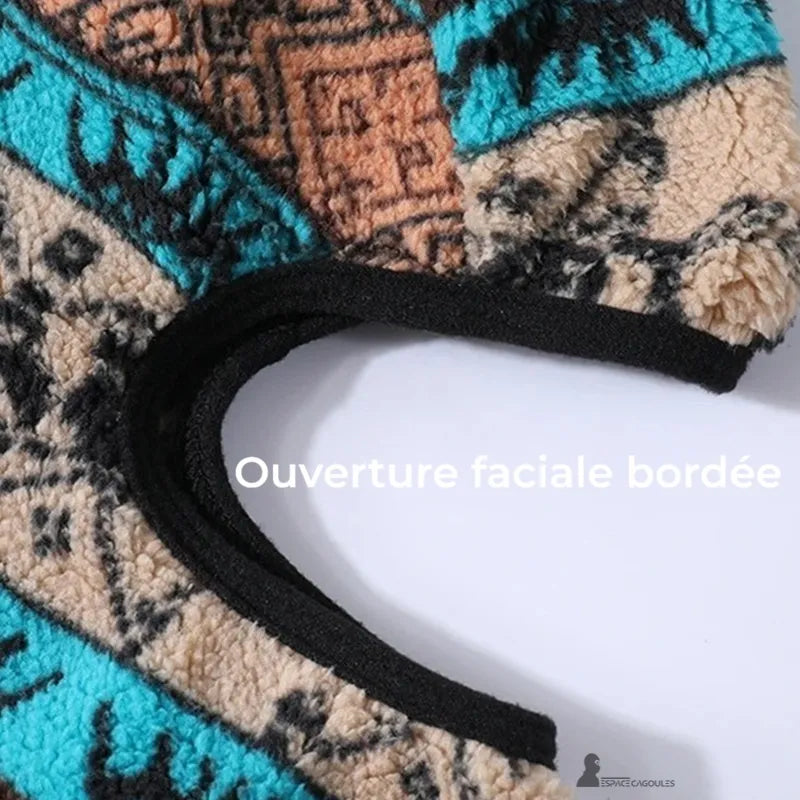 Cagoule pour ski avec ouverture faciale bordée en tissu noir montrant une finition soignée autour du visage pour un maintien confortable - Espace Cagoules