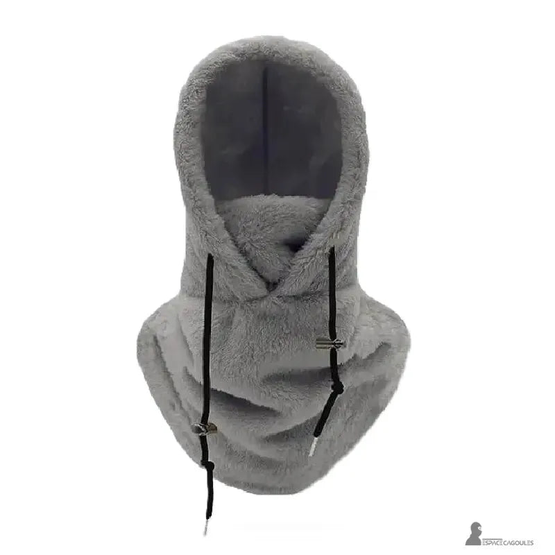 Cagoule Sherpa grise en polaire épaisse, capuche relevée et cordons noirs, vue de face sur fond blanc – Espace Cagoules