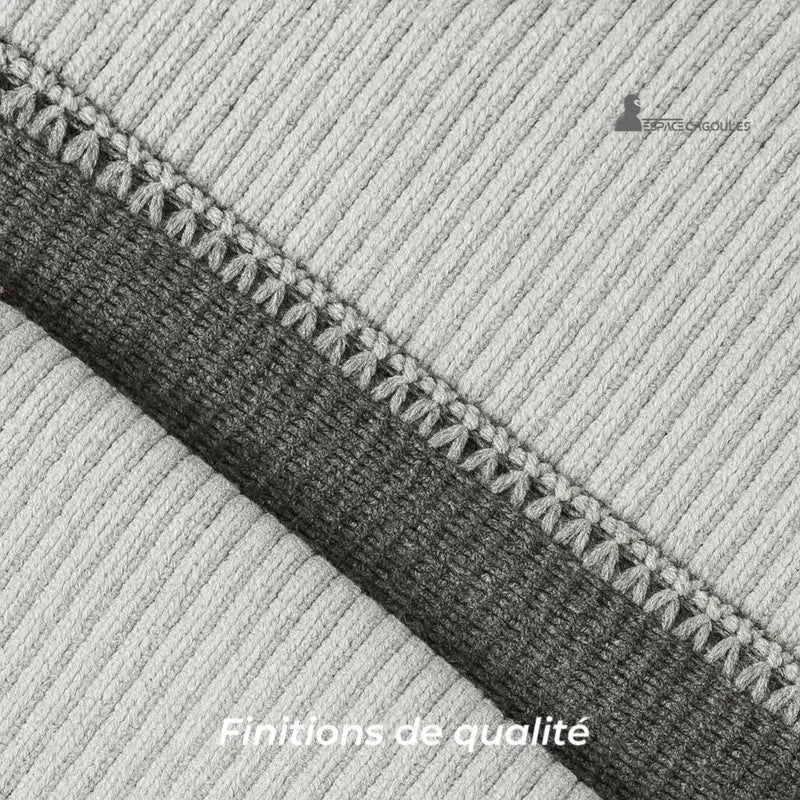 Cagoule ski homme grise avec coutures renforcées et finitions de qualité pour durabilité