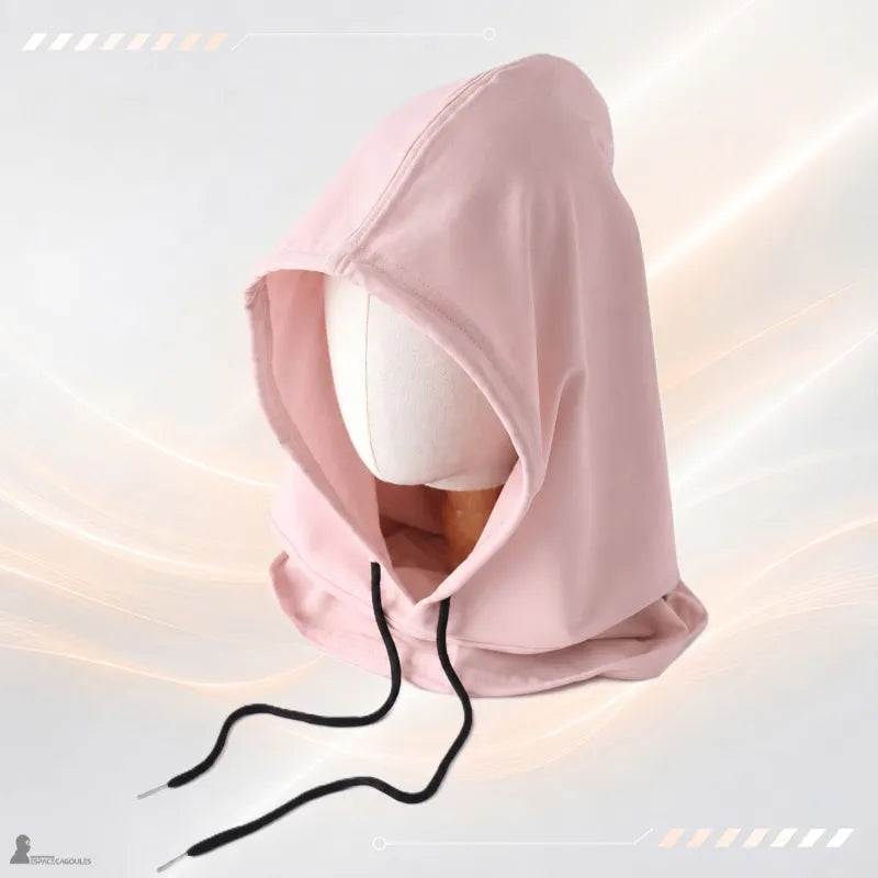 Cagoule streetwear rose poudré à capuche et cordons de serrage noirs, présentée de trois quarts - Espace Cagoules