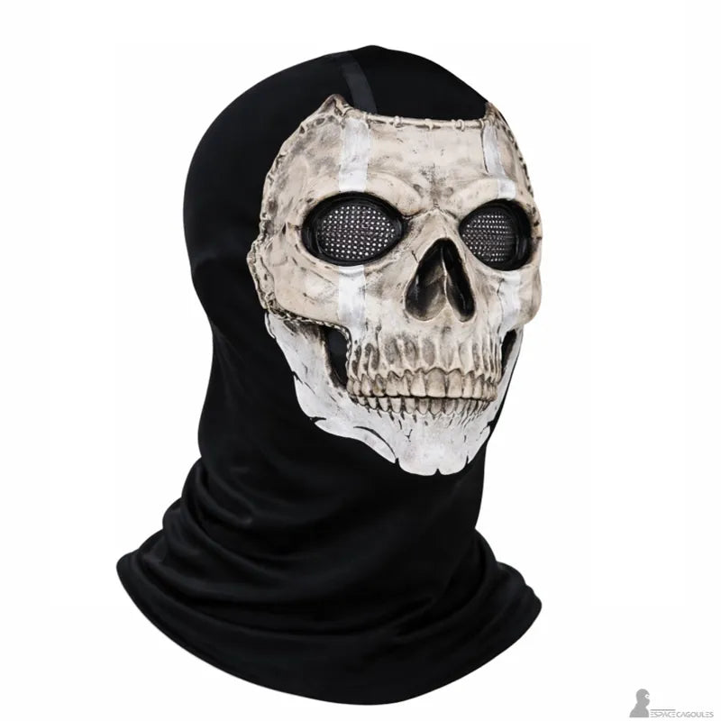 Cagoule type ghost recon masque tête de mort effet fissuré avec bande blanche frontale vue trois quarts droit gros plan - Espace Cagoules