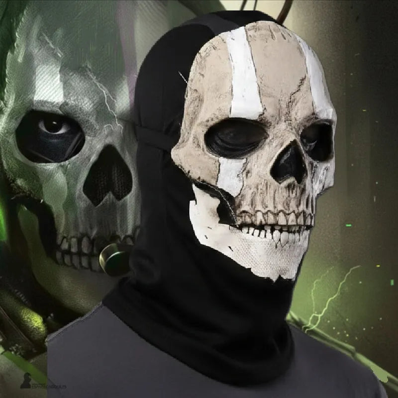 Cagoule type ghost recon portée avec masque crâne blanc à bande verticale vue de trois quarts sur fond graphique vert - Espace Cagoules