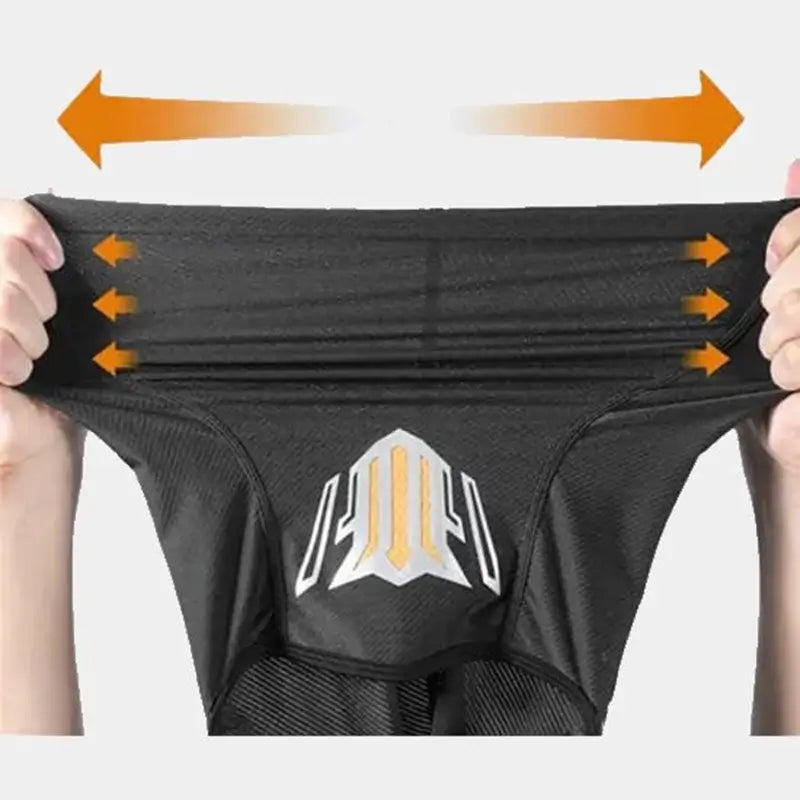 Zoom sur extensibilité de la cagoule vélo femme, noire 