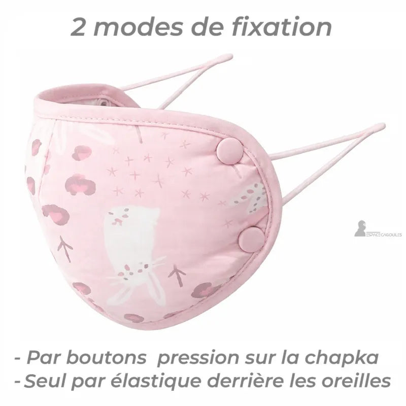Vue de face du système 2 en 1 avec masque facial et protège-oreilles de la Chapka fille avec masque - Espace Cagoules