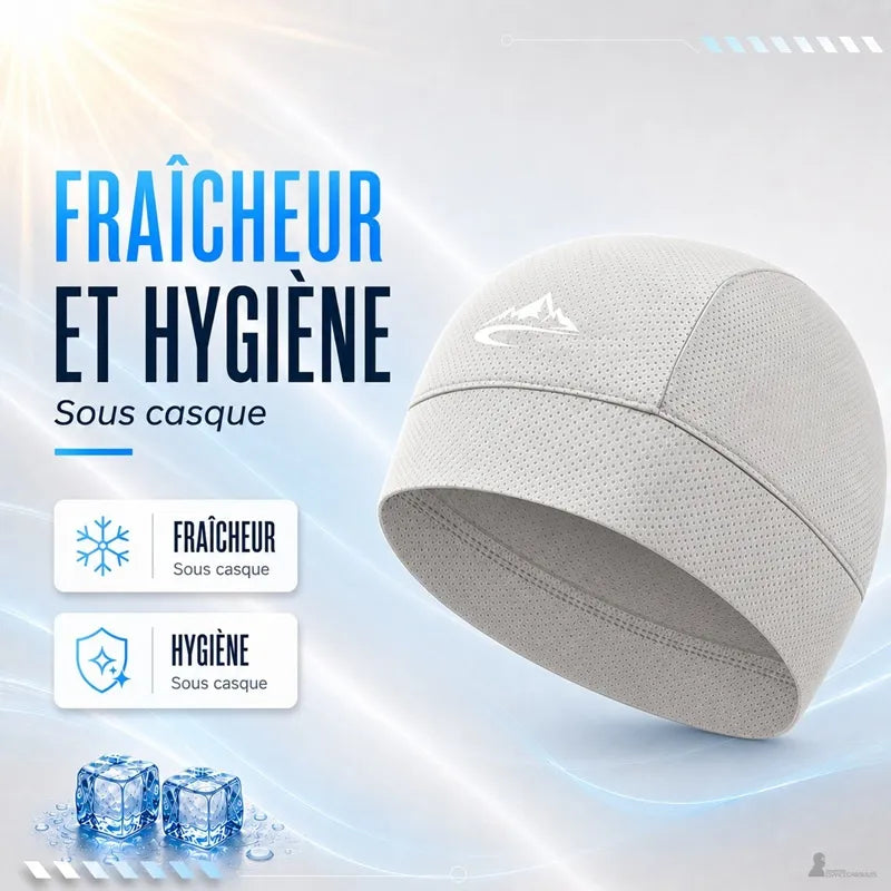 Sous-casque moto CapFlex gris clair illustrant les propriétés de fraîcheur et d'hygiène sous le casque - Espace Cagoules